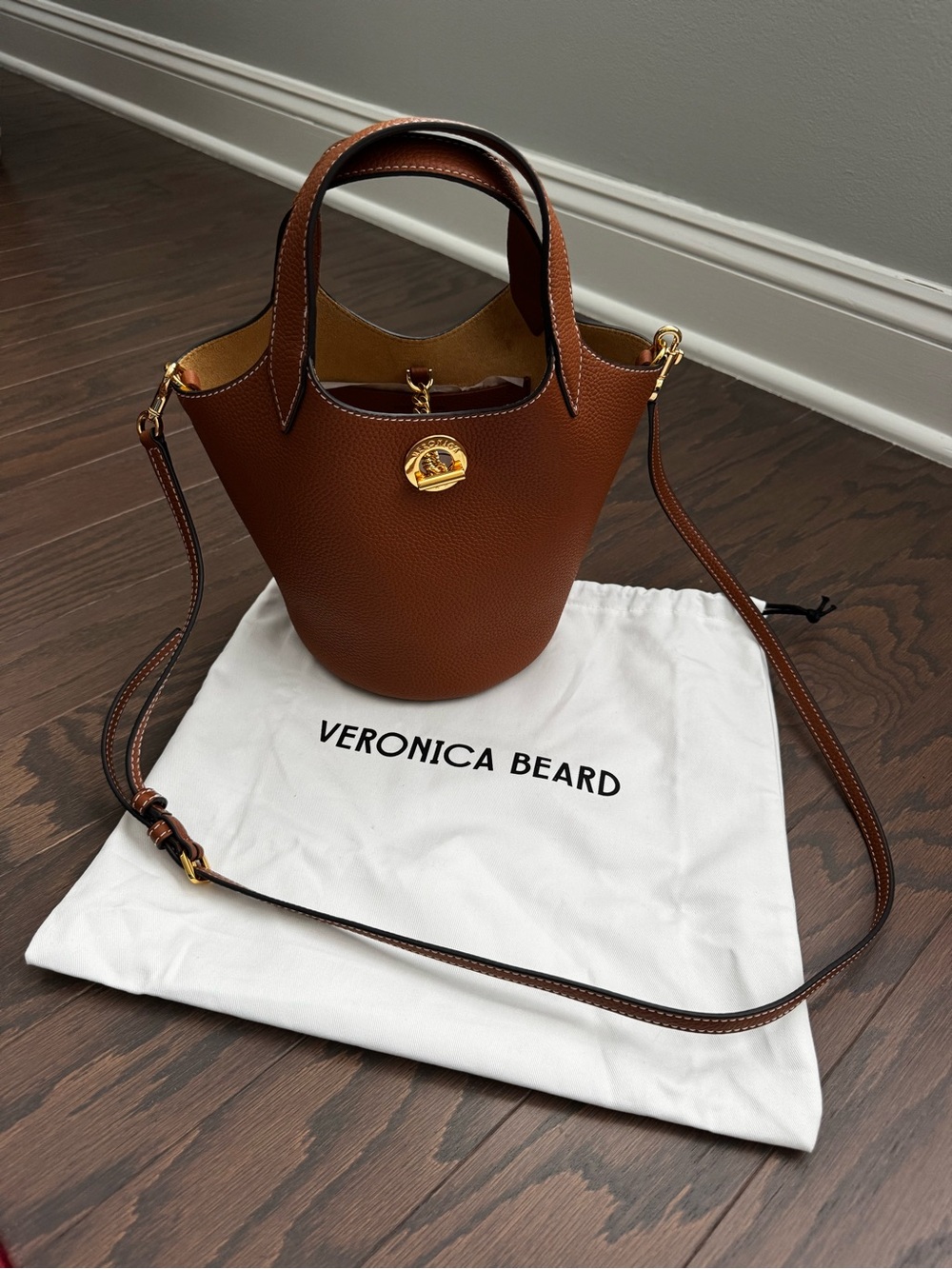 Veronica Beard Anchor Bag in Hazelwood